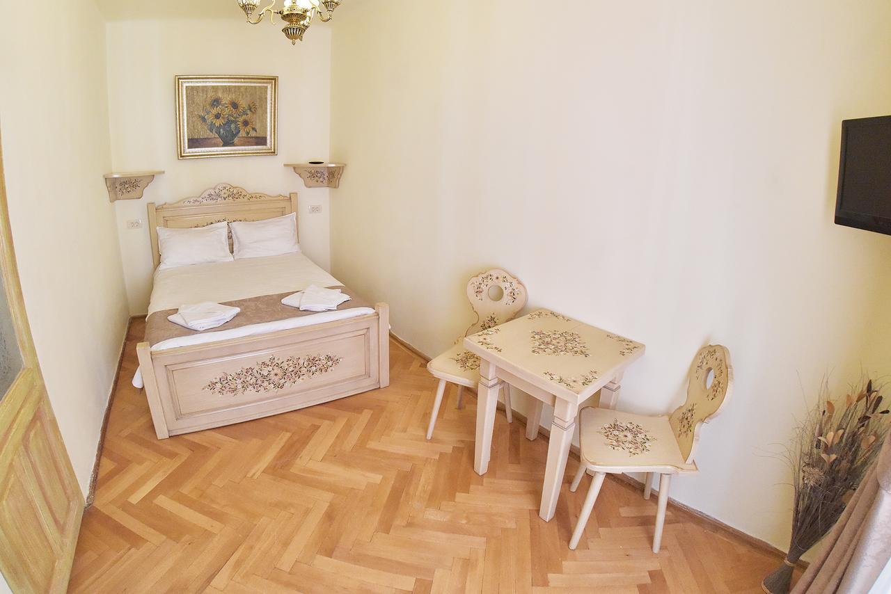 La Maisonnette Braşov Exterior foto