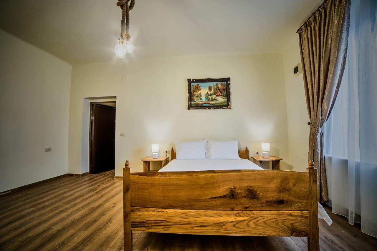 La Maisonnette Braşov Exterior foto